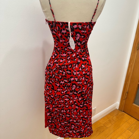 More To Come Anika Midi Dress in Red Leopard Size: xxs - Picture 7 of 8